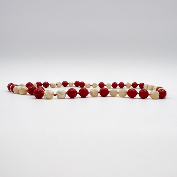 Vintage Red Coral and Freshwater Pearl Knotted Necklace with Barrel Clasp 22" - Picture 8 of 13
